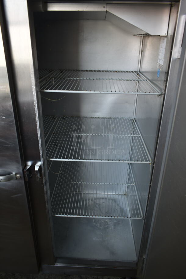 Traulsen G20010 ENERGY STAR Stainless Steel Commercial 2 Door Reach In Cooler w/ Poly Coated Racks on Commercial Casters. 115 Volts, 1 Phase. Tested and Powers On But Does Not Get Cold - Image 5 of 7