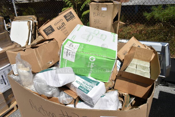 PALLET LOT of 18 BRAND NEW Boxes Including 433B1BGC Choice 1 lb. Natural Kraft Paper Bag - 500/Case, TS12CCRD, 760FFMEDSQWH Choice 5.5 oz. Medium White Paper Scoop / Tray - 1000/Case, Dart S6BWB Spoons, 600LEGALV451 Regency Legs. 18 Times Your Bid!  - Image 2 of 12