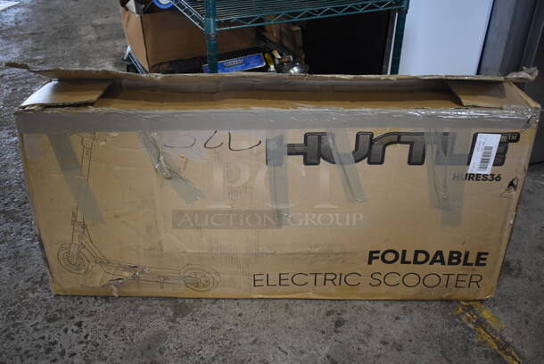 IN ORIGINAL BOX! Hurtle HURES36 Foldable Electric Scooter. Stock Picture Used For Gallery - Image 2 of 4