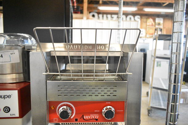 BRAND NEW SCRATCH AND DENT! Avantco 184T140 Commercial 10" Wide Conveyor Toaster with 3" Opening. 120 Volts, 1 Phase. Tested and Working! - Image 5 of 6