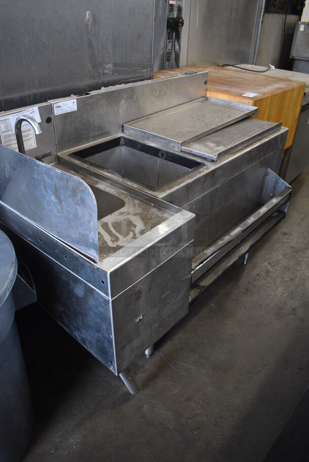 Glastender Stainless Steel Commercial Bar Unit w/ Sink Basin, Faucet, Handles, Speedwell and 2 Ice Bins. 48x24x37