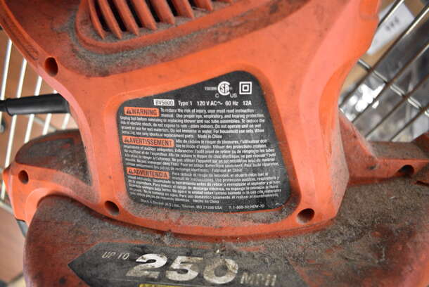 2 Items; 2E200 Wet Dry Vacuum and Black & Decker Leaf Blower. 2 Times Your Bid! - Image 9 of 9