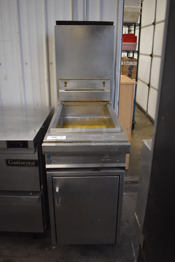 Jade Range JTFF-40-18 Stainless Steel Commercial Floor Style Natural Gas Powered Deep Fat Fryer on Commercial Casters. 110,000 BTU. 18x37x62