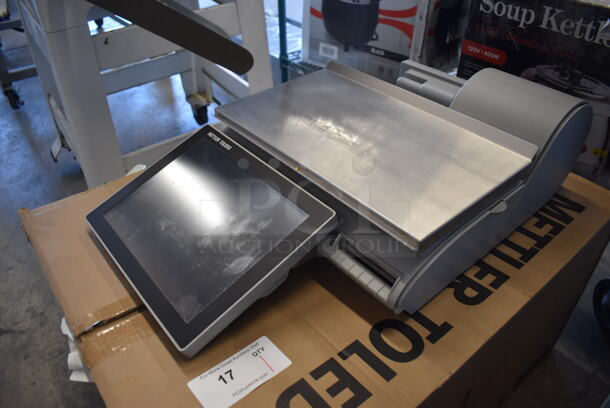 LIKE NEW IN BOX! Mettler Toledo AM-5545 Stainless Steel Commercial Countertop Food Portioning Scale. 100-240 Volts, 1 Phase. 17x25x7. Tested and Working! - Image 3 of 7