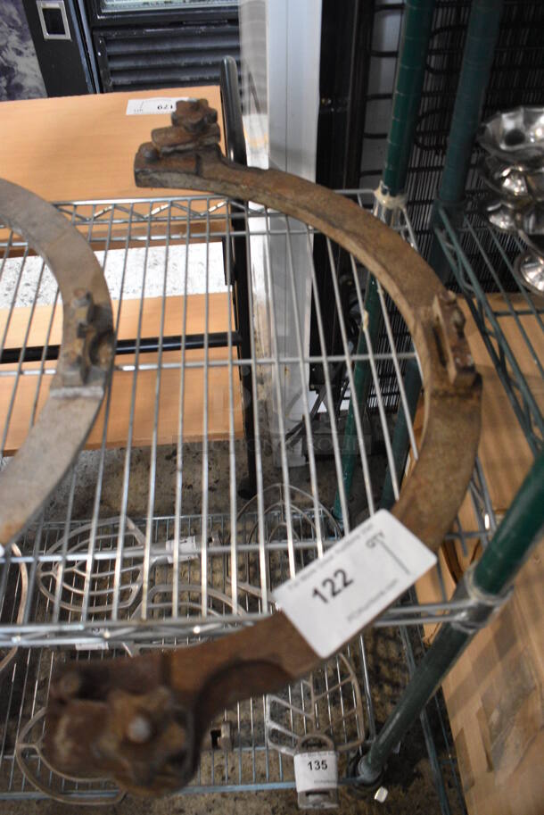 Metal Commercial Mixing Bowl Adapter. 25x10x4 - Image 1 of 3