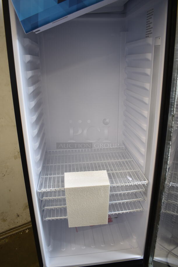 BRAND NEW SCRATCH AND DENT! KoolMore MDR-1GD-12C Metal Commercial Single Door Reach In Cooler Merchandiser w/ Poly Coated Racks. See Pictures for Broken Glass. 115 Volts, 1 Phase. Tested and Working! - Image 5 of 7