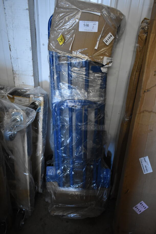 BRAND NEW SCRATCH AND DENT! Lavex 257HT0041 750 lb. 3-in-1 Convertible Hand Truck with Ace-Tuf Wheels - Image 2 of 5
