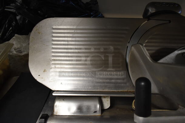 Globe 500 Stainless Steel Commercial Countertop Automatic Meat Slicer w/ Blade Sharpener. 115 Volts, 1 Phase. Tested and Working! (kitchen #2) - Image 4 of 8