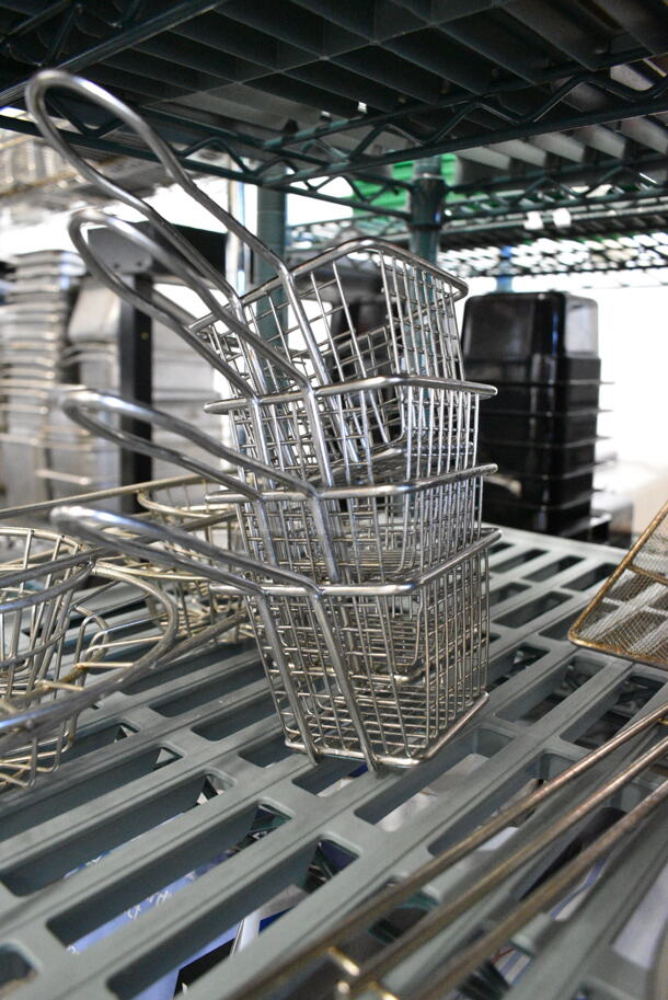 ALL ONE MONEY! Lot of Various Items Including 3 Skimmers, 4 Decorative Fry Baskets and 2 Well Fryer Basket.  - Image 5 of 7