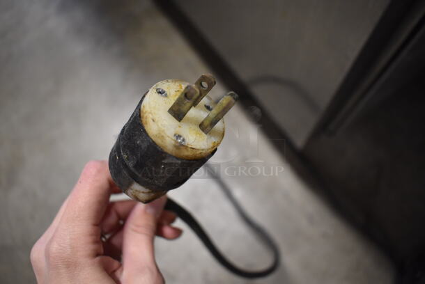 Hobart Metal Commercial Countertop Meat Slicer. 115 Volts, 1 Phase. 25x20x18. Tested and Working! - Image 6 of 6