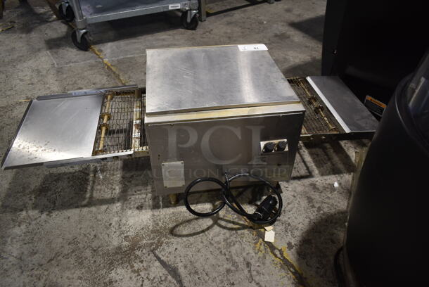 Star Holman Stainless Steel Commercial Countertop Electric Powered Conveyor Pizza Oven. 240 Volts, 1 Phase. - Image 6 of 7