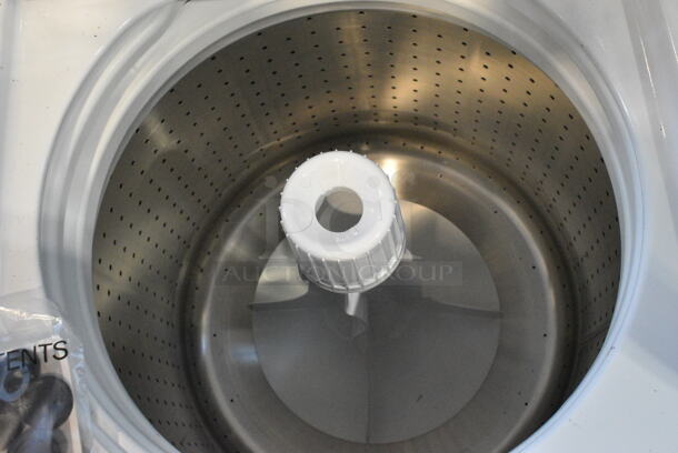 BRAND NEW SCRATCH AND DENT! 2024 Alliance AWN632SP116TW02 TC5003WN 3.2 cu. ft. 27" Top Load Washer with Classic Clean - Free Use. See Pictures for Dents. 120 Volts, 1 Phase.  - Image 7 of 8