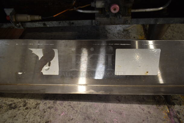 Thermatek Stainless Steel Commercial Natural Gas Powered 4 Burner Range w/ Oven and Back Splash. Missing 2 Legs. - Image 9 of 9