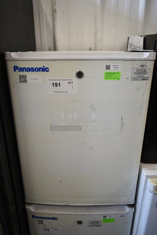 Panasonic PR-L2460W Mini Cooler. 115 Volts, 1 Phase. Tested and Working!