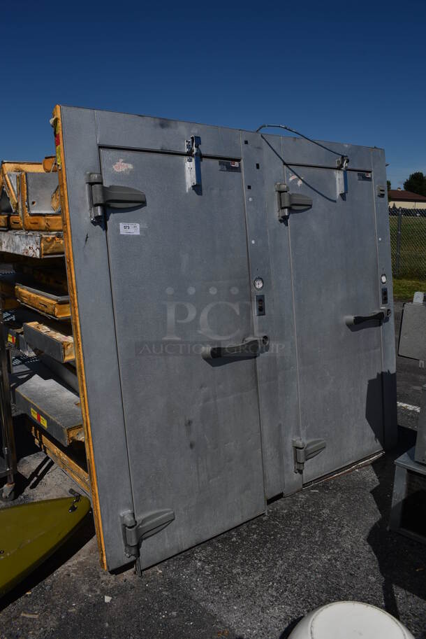 2 Kolpak Walk In Boxes That Make Up One 18'x8'x7' Combo Box w/ Bohn Model ADT065AK 115 Volt, 1 Phase Condenser, Bohn Model LET065BK 208-230 Volt, 1 Phase Condenser, Russell Model RLH080M44-D 208 Volt, 1 Phase Compressor and Russell Model RLH165L44-E 208 Volt, 3 Phase Compressor. 2 Times Your Bid! - Image 3 of 12