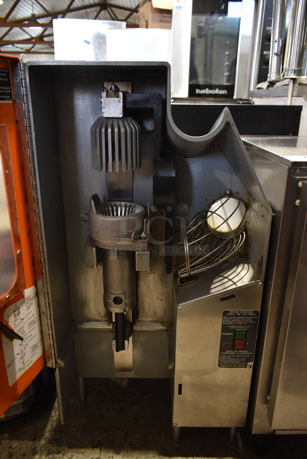 Fresh N Squeeze Stainless Steel Commercial Countertop Citrus Juicer. 110 Volts, 1 Phase. Tested and Does Not Power On
 - Image 4 of 5