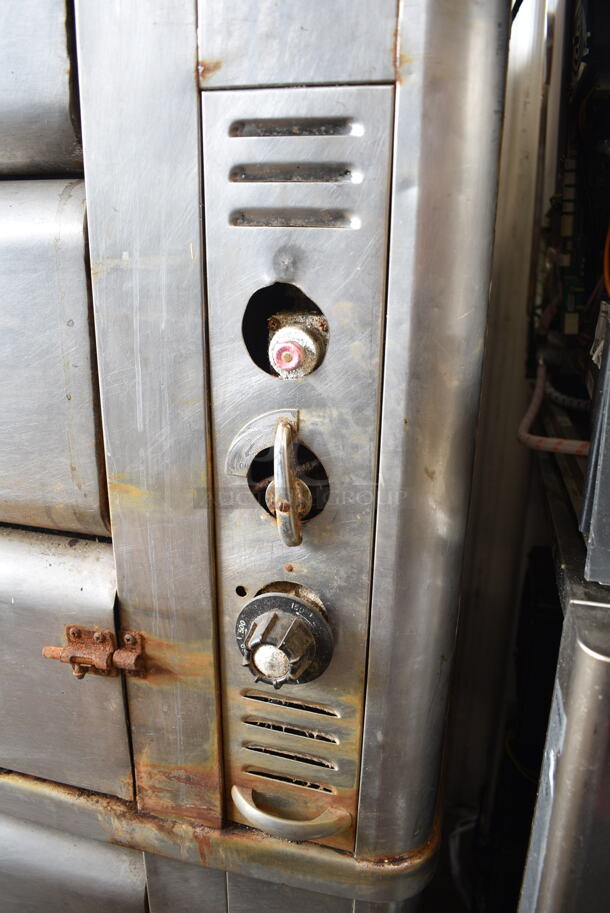 2 Blodgett 981-S Stainless Steel Commercial Natural Gas Powered 2 Deck Pizza Oven. 50,000 BTU. 2 Times Your Bid! - Image 3 of 10
