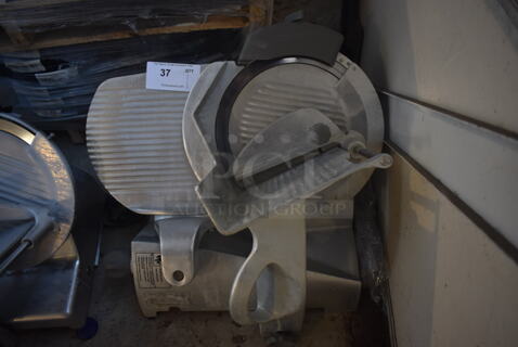 Hobart Edge Stainless Steel Commercial Countertop Meat Slicer w/ Blade Sharpener. 24x20x20. Tested and Working!