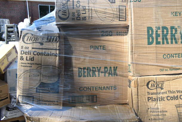 PALLET LOT of 27 BRAND NEW Boxes Including 612613245HD Choice Half Size Heavy-Duty Foil Steam Pan Deep 2 9/16" Depth - 100/Case, 130WSPOON Choice Medium Weight White Plastic Teaspoon - 1000/Case, 500CC32LEM Carnival King 32 oz. PET Lemonade Cup - 500/Case, 128HD8COMBO Choice Heavy Duty 8 oz. Microwavable Translucent Plastic Deli Container and Lid Combo Pack - 240/Case, 130WBKFORKH Choice Black Heavy Weight Wrapped Plastic Fork - 1000/Case, 130BKFKSNSPH Choice Black Heavy Weight Wrapped Plastic Cutlery Pack with Napkin and Salt and Pepper Packets - 500/Case, 500TW7 Choice 8" Clear Round Plastic Dome Lid - 500/Case, 2 Box 129MCS242CB Choice 30 oz. Black 8 3/4" x 6" x 2 3/4" 2-Compartment Rectangular Microwavable Heavy Weight Container with Lid - 150/Case, 2 Box Genpak 26600 13" x 4 1/2" x 3" White Extra Large Hinged Lid Foam Hoagie / Sub Container - 200/Case, 127SB24COMBO Choice 24 oz. Clear Plastic Salad Bowl with Lid - 150/Case, 2 Box RWP0022C300 Square Kova Cups, 127DM12BULK Choice 12 oz. Ultra Clear PET Plastic Round Deli Container - 500/Case, 612P558 Choice 8" Clear Round Plastic Dome Lid - 500/Case. 27 Times Your Bid!  - Image 6 of 12