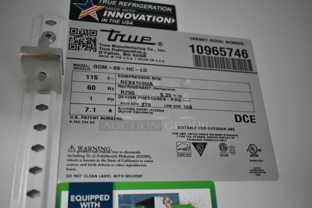 BRAND NEW SCRATCH AND DENT! 2024 True GDM-49 Metal Commercial 3 Door Reach In Cooler Merchandiser w/ Poly Coated Racks. 115 Volts, 1 Phase. Tested and Working! - Image 7 of 7