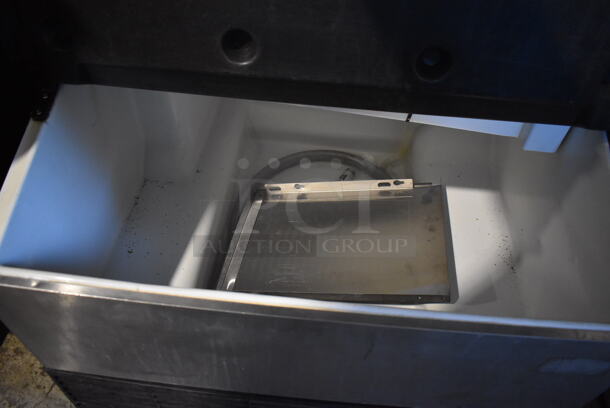 2010 Hoshizaki KM-260BAH Stainless Steel Commercial Ice Head on Bin. 115 Volts, 1 Phase. 31x30x35 - Image 5 of 7