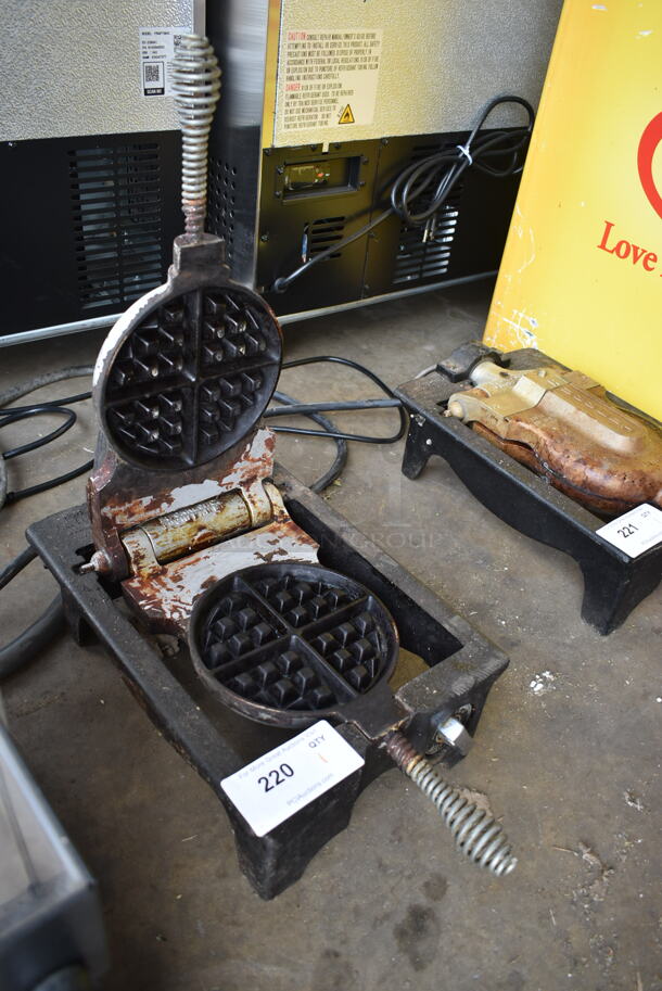 Metal Commercial Countertop Waffle Maker. Tested and Powers On But Does Not Get Cold - Image 4 of 5