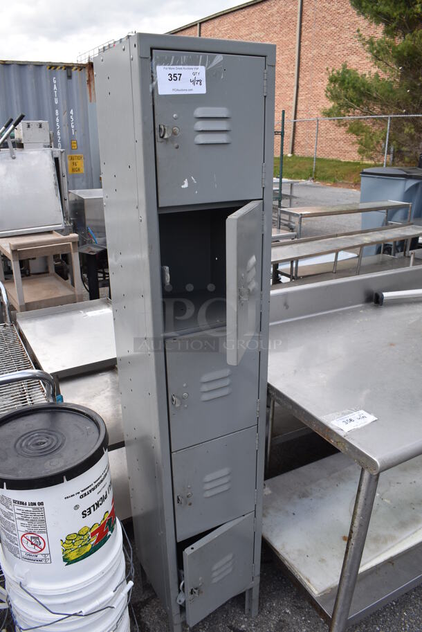 Gray Metal 5 Cubby Locker. - Image 2 of 3