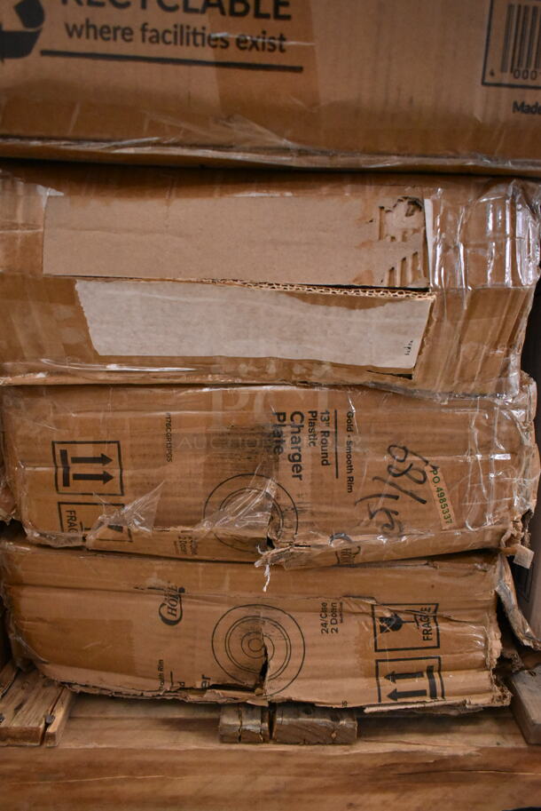 PALLET LOT of 25 BRAND NEW Boxes Including 3 Boxes 127PL2 Choice PET Plastic Lid for 1.5 to 2.5 oz. Souffle Cup / Portion Cup - 2500/Case, Box 2 oz Portion Cups, 500CC9 Choice 9 oz. Clear PET Customizable Plastic Squat Cold Cup - 1000/Case, 3 Box Charger Plate, 500CFT Lavex White C-Fold Standard Weight Towel - 2400/Case, 2 Box 795PTOKFTW4 Choice 8 3/4" x 6 1/2" x 3 1/2" Kraft Folded Paper #4 Take-Out Container with Window - 140/Case, 130HCUTFWR Visions Individually Wrapped White Heavy Weight Plastic Fork - 1000/Case, 2 Box 612509LCO Choice 9" Round Standard Weight Foil Take-Out Pan with Board Lid - 200/Case, 2 Box AD06 Genpak 6 oz. Clear Hinged Deli Container - 400/Case, 612P509S Choice 9" Clear Round Plastic Dome Lid - 500/Case, 394365L Noble Products Powder-Free Disposable Clear Vinyl Gloves for Foodservice - Large - 1000/Case, 2 Box 130BKFSNH Visions Heavy Weight Black Wrapped Plastic Cutlery Pack with Napkin - 500/Case, 128HD8COMBO ChoiceHD 8 oz. Microwavable Translucent Plastic Deli Container and Lid Combo Pack - 240/Case, 176ALSPILLFL Choice Full Size 6" Deep Aluminum Steam Table Spillage / Water Pan. 25 Times Your Bid! - Image 4 of 12