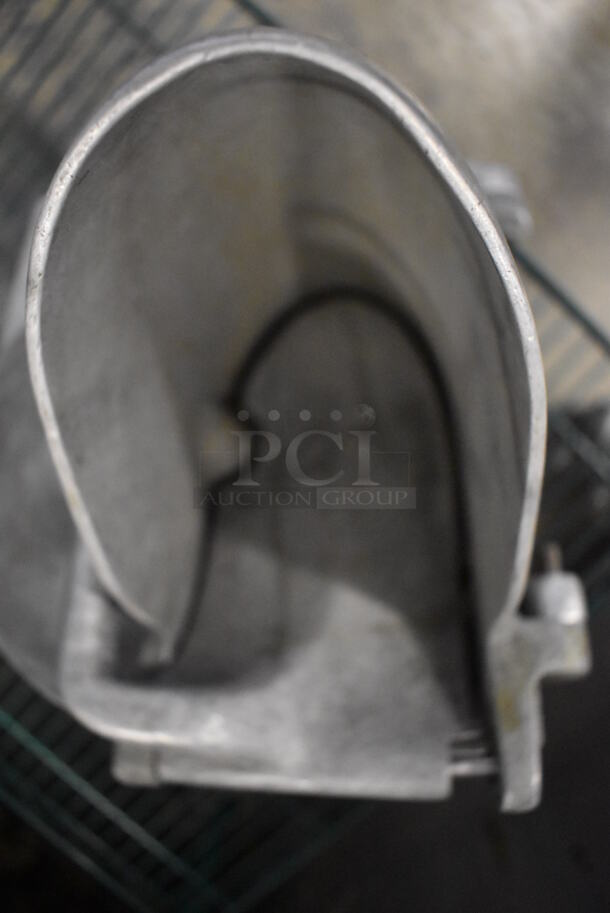 Metal Commercial Pelican Head w/ Grating Blade. 12x18x13 - Image 5 of 10