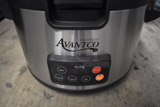 BRAND NEW IN BOX! Avantco 177RCSA90 Stainless Steel Commercial Countertop Rice Cooker. 240 Volts, 1 Phase. 21.5x19x16. Tested and Working! - Image 5 of 9