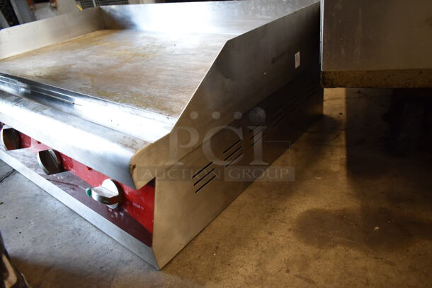 Avantco Stainless Steel Commercial Countertop Electric Powered Flat Top Griddle w/ Thermostatic Controls. 240 Volts. - Image 6 of 7