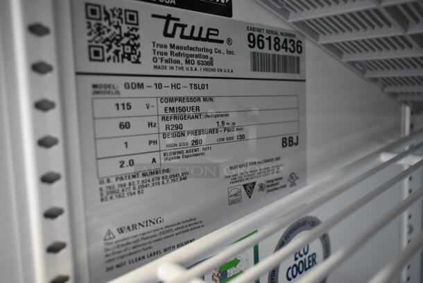2019 True GDM-10-HC Metal Commercial Single Door Reach In Cooler Merchandiser w/ Poly Coated Racks. 115 Volts, 1 Phase. Tested and Working!
 - Image 4 of 5