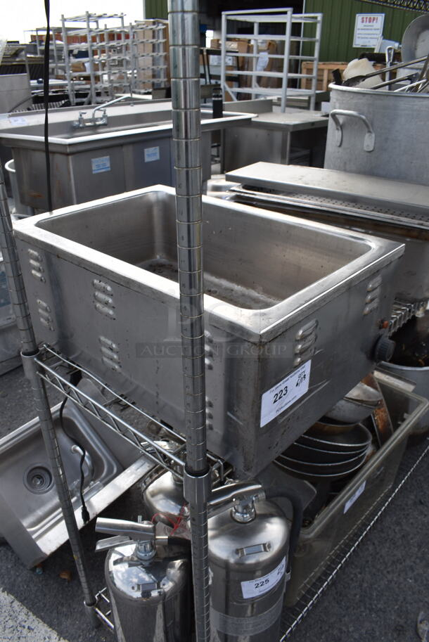 Stainless Steel Full Size Countertop Warmer 115 Volt, 1 Phase. Tested and Does Not Power On
 - Image 2 of 4