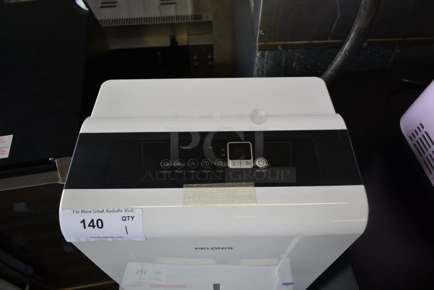 BRAND NEW SCRATCH AND DENT! Pelonis PAD30C1AWT 30 Pint Dehumidifier. 115 Volts, 1 Phase. Tested And Working!
 - Image 3 of 5