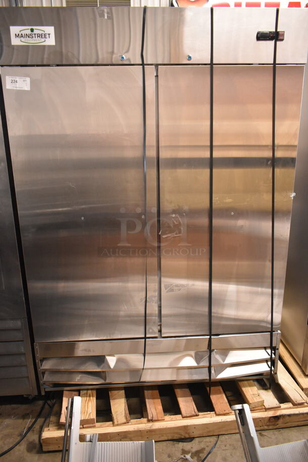 BRAND NEW SCRATCH AND DENT! 2023 Mainstreet 829BMR49R Stainless Steel Commercial 2 Door Reach In Cooler. 115 Volts, 1 Phase. Tested and Powers On But Does Not Get Cold - Image 2 of 8