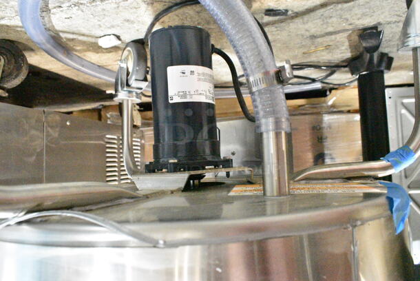 BRAND NEW SCRATCH AND DENT! Delfield 305SALD1115 Stainless Steel Commercial 20 Gallon Electric Stainless Salad Dryer on Commercial Casters. Tested and Working! - Image 8 of 9