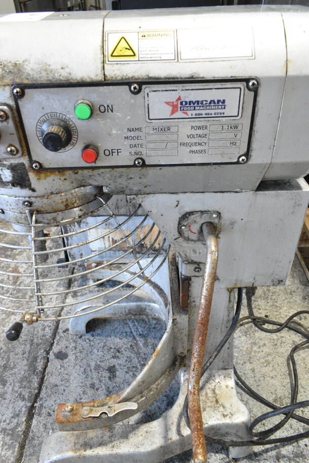 Omcan SP200AT Metal Commercial Countertop 20 Quart Planetary Dough Mixer w/ Bowl Guard. 110 Volts, 1 Phase. Tested and Does Not Power On - Image 4 of 6