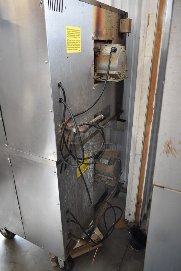 2 Vulcan VC5GD-11D1 Stainless Steel Commercial Natural Gas Powered Full Size Convection Oven w/ View Through Doors, Metal Oven Racks and Thermostatic Controls on Commercial Casters. 2 Times Your Bid! - Image 11 of 11