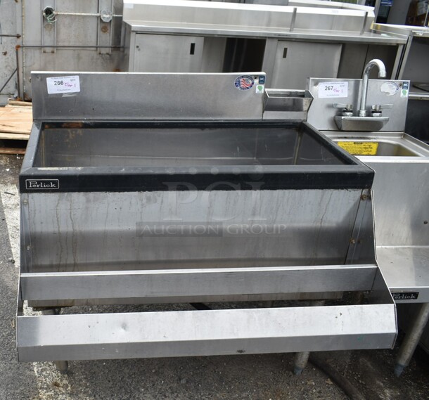 Perlick Stainless Steel Commercial Ice Bin w/ Double Speedwell and Right Side Sink. - Item #1114841