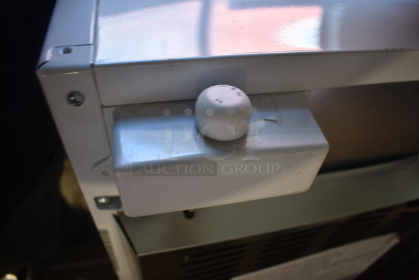 Criterion CUF36C1W Metal Mini Cooler. 115 Volts, 1 Phase. Tested and Working! - Image 9 of 10