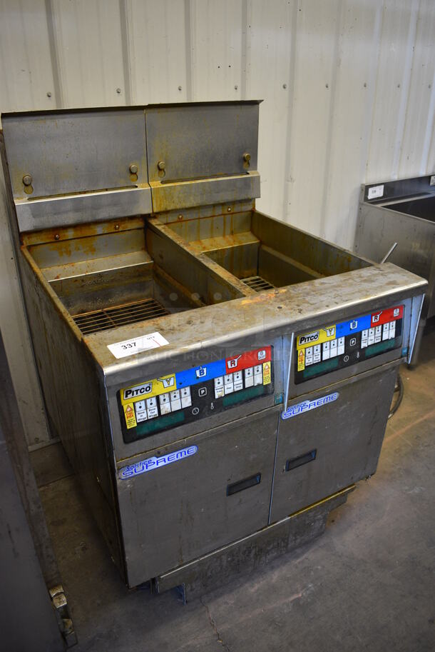 2012 Pitco Frialator Model SSH55 Solstice Supreme Stainless Steel Commercial Natural Gas Powered 2 Bay Deep Fat Fryer w/ Filtration System on Commercial Casters. 80,000 BTU. 31.5x34.5x48 - Image 2 of 8