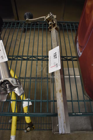 Metal Commercial Can Opener. 7x3x21