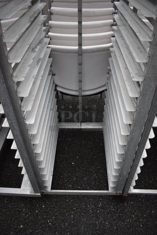 Metal Commercial Pan Transport Rack on Commercial Casters. 22.5x27x65 - Image 3 of 3