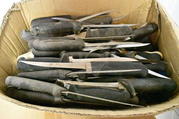 75 SHARPENED Stainless Steel Knives Including Boning Knives. 75 Times Your Bid!  - Image 5 of 5