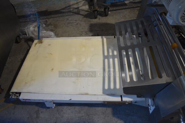 Omcan JDR520B Metal Commercial Countertop Electric Powered Reversible Dough Sheeter. 220 Volts, 1 Phase. 80x35x26 - Image 5 of 8