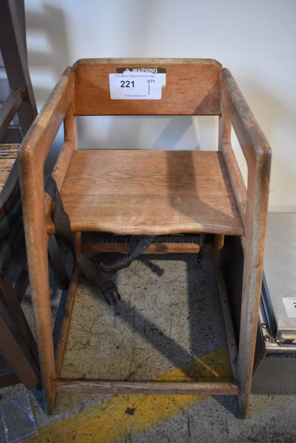 Wooden High Chair. 19x20x27 - Image 1 of 3