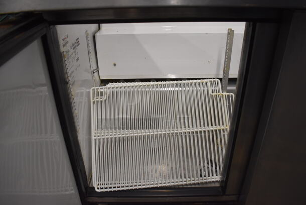 2013 True TSSU-72-30M-B-ST Stainless Steel Commercial Sandwich Salad Prep Table Bain Marie Mega Top on Commercial Casters. 115 Volts, 1 Phase. 72x34x44. Tested and Working! - Image 6 of 8