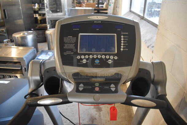 Vision Fitness T9600 Metal Commercial Treadmill. 120 Volts, 1 Phase. 30x58x59. Tested and Working! - Image 7 of 9