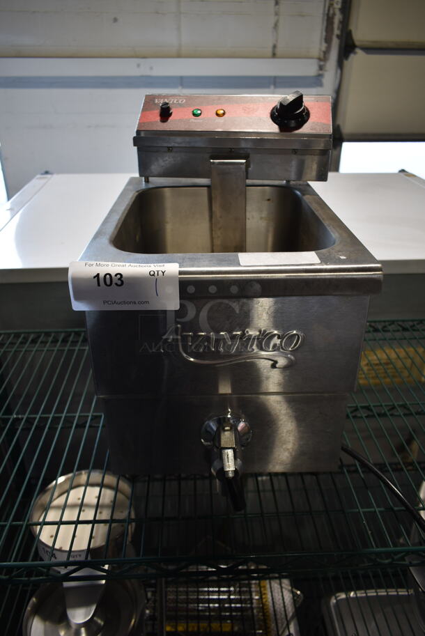 Avantco 177F200 Stainless Steel Commercial Countertop Electric Powered Single Bay Deep Fat Fryer. 208-240 Volts, 1 Phase. - Image 1 of 5