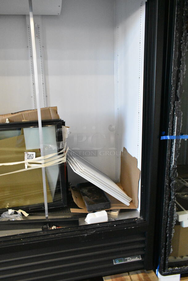 BRAND NEW SCRATCH AND DENT! 2024 True GDM-69-HC-LD 78 1/8" Black Refrigerated Sliding Glass Door Merchandiser with LED Lighting. 115 Volts, 1 Phase. Tested and Working! - Image 5 of 7